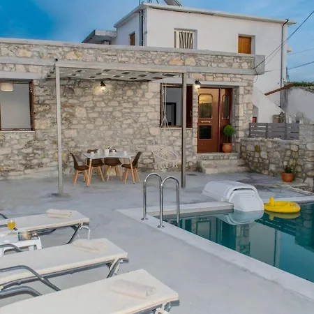 Holiday home La Sima Plevriana